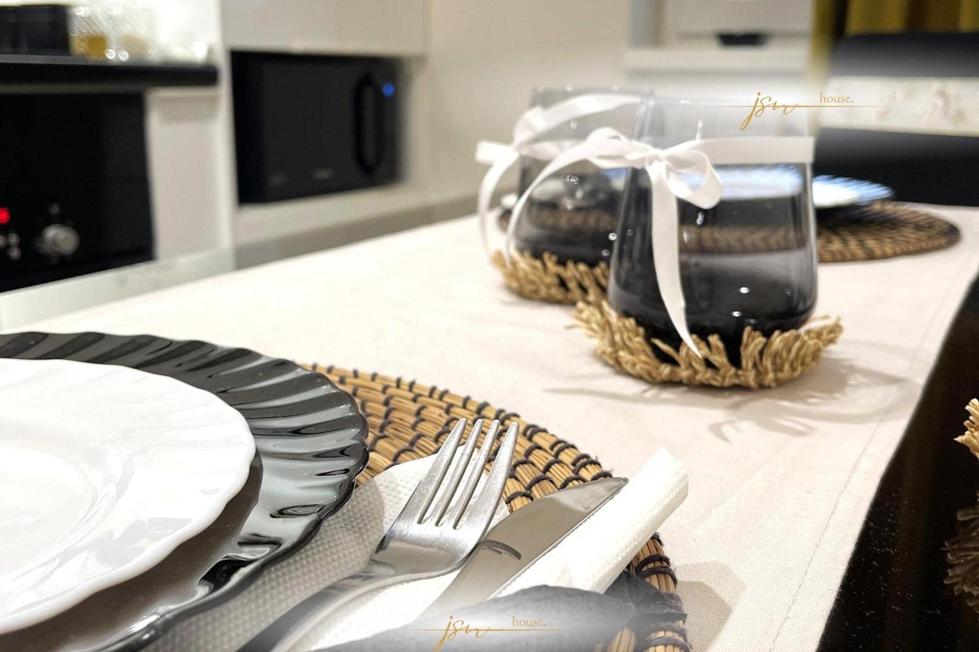 Jsn House - Private Parking & Premium Services Bukarest Exteriör bild
