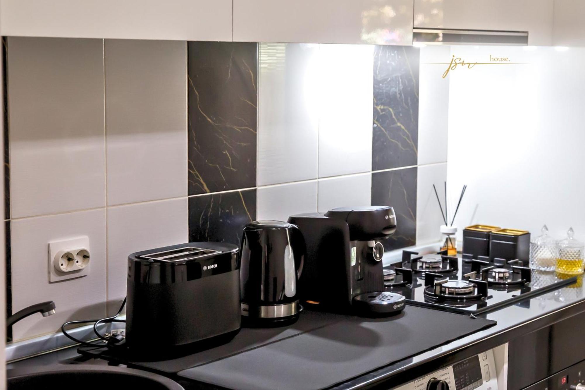 Jsn House - Private Parking & Premium Services Bukarest Exteriör bild