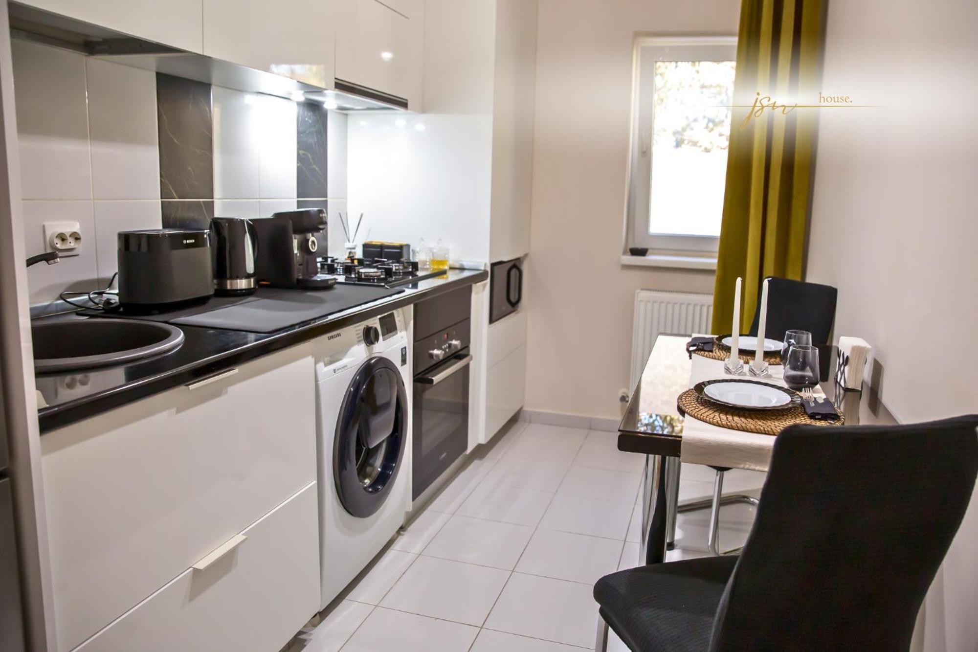 Jsn House - Private Parking & Premium Services Bukarest Exteriör bild
