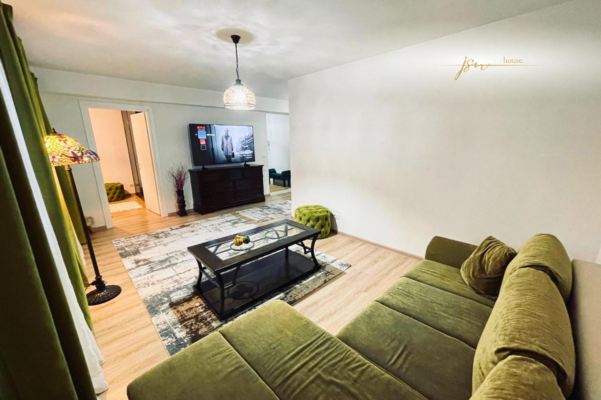 Jsn House - Private Parking & Premium Services Bukarest Exteriör bild